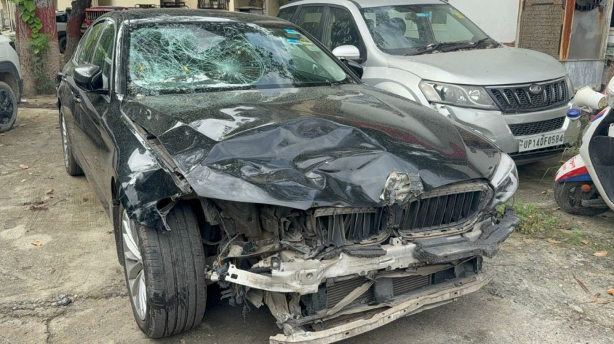 Noida bmw accident