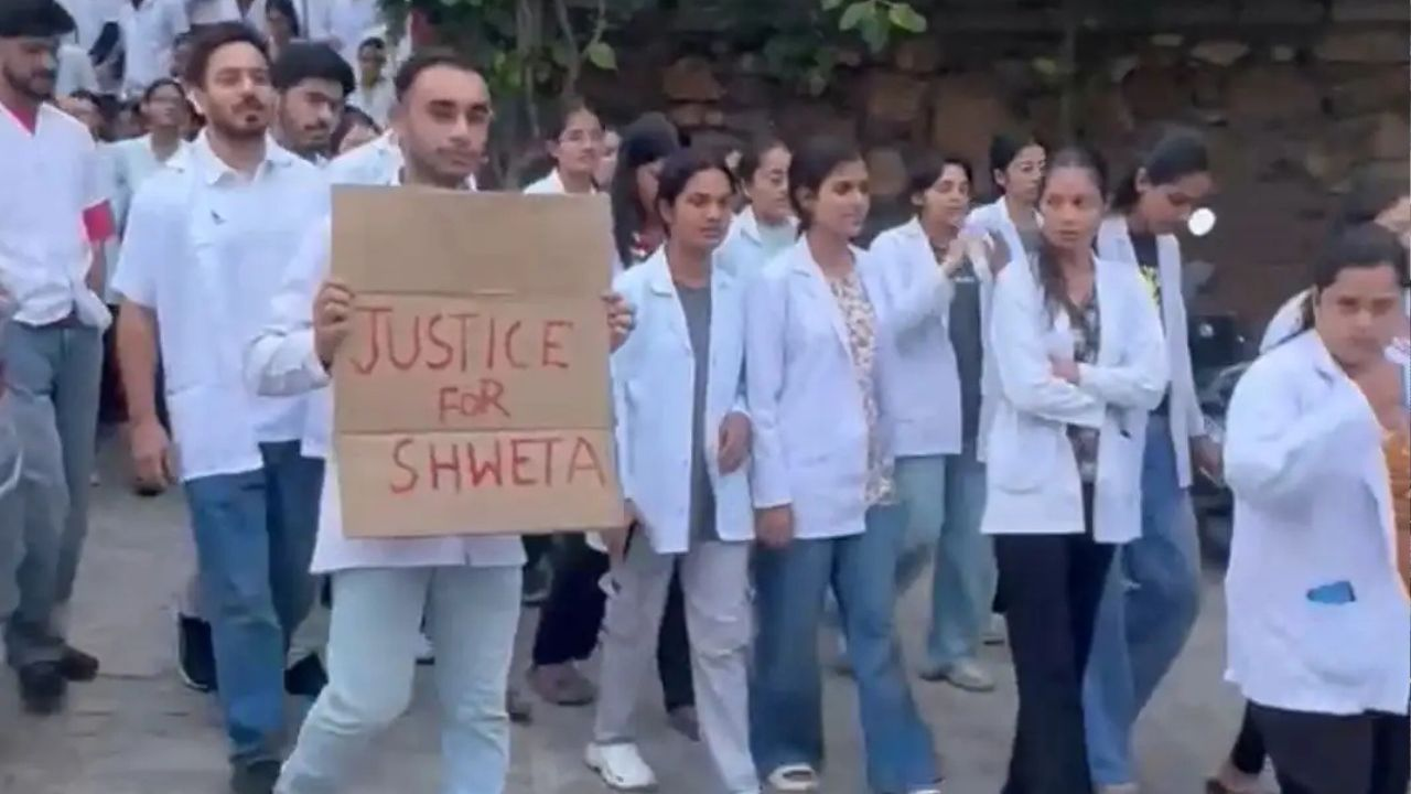 jammu kashmir student's suicide  led to protests on campus