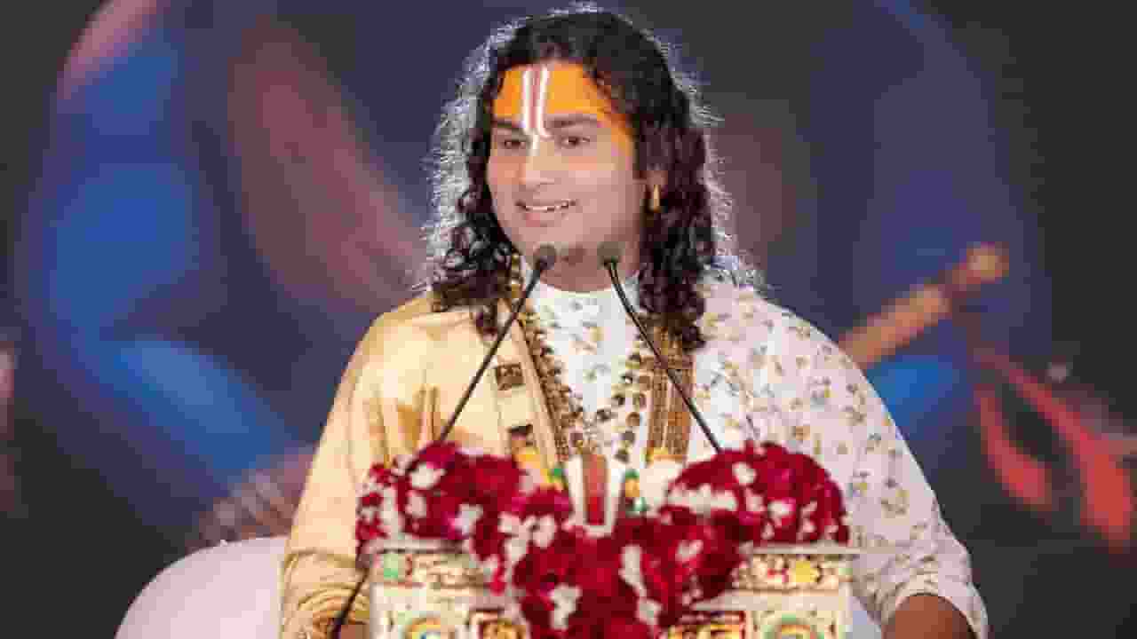 Image of Aniruddhacharya