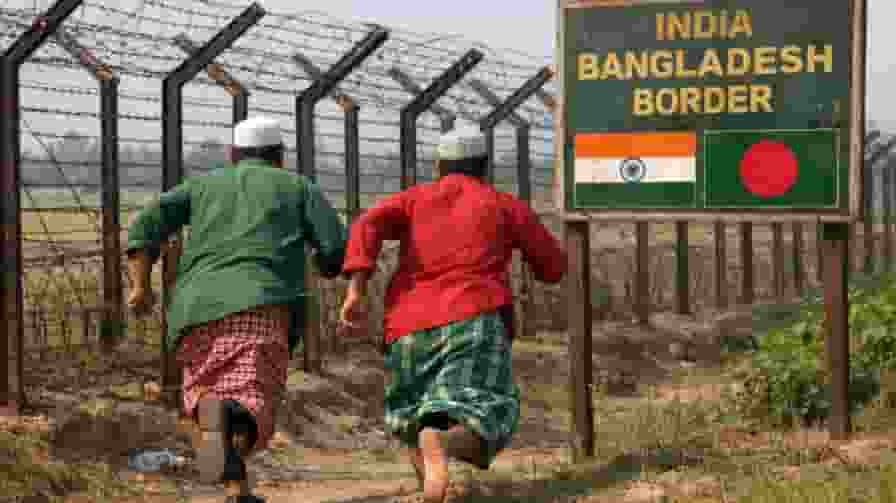 representative image of two suspects running towards india